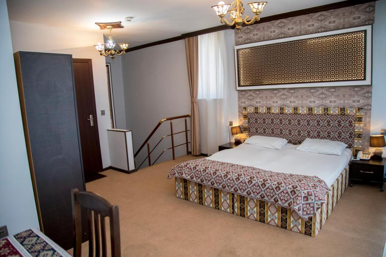 Baku Carpet Hotel Exterior photo