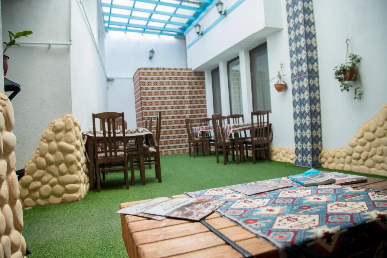 Baku Carpet Hotel Exterior photo